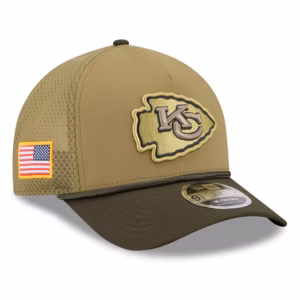 Kansas City Chiefs New Era 2025 Salute to Service 9FORTY A-Frame M-Crown Adjustable Hat